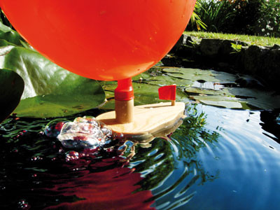 Ballonboot aus Holz - das Knatterboot