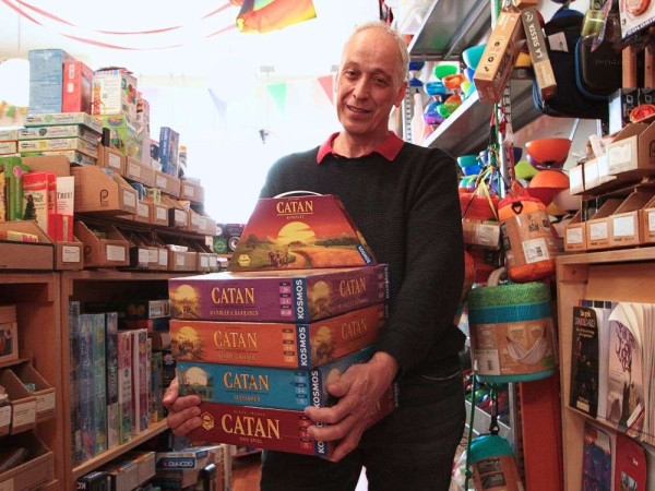 Xavi-B-hlmann-Catan1Xavi-B-hlmann-Catan