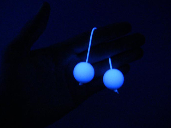 Bravo Finger Poi - UV Weiss