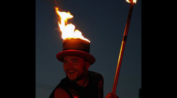 Feuer Hut - Grösse L