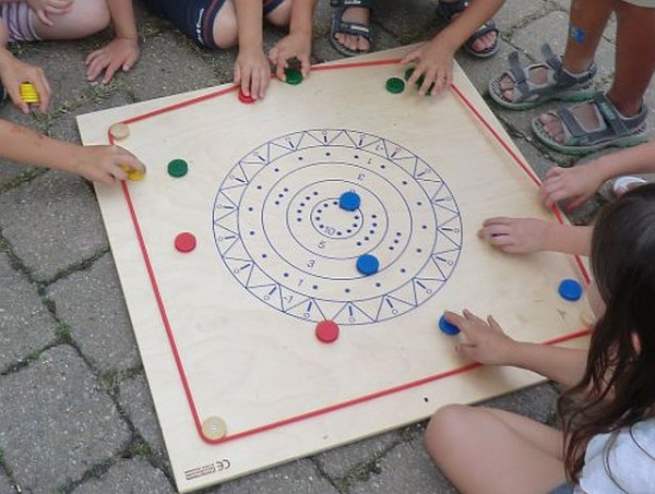 Tisch-Curling von pedalo