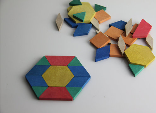 Geometrische Legeplättchen - Lernspiel Set