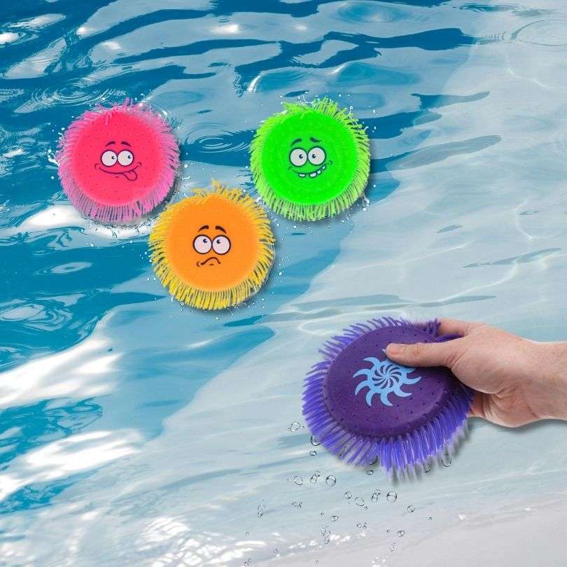 Platz 5 - Frisbees, die Wasser spritzen