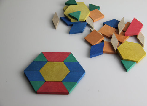 [43990] Geometrische Legeplättchen - Lernspiel Set